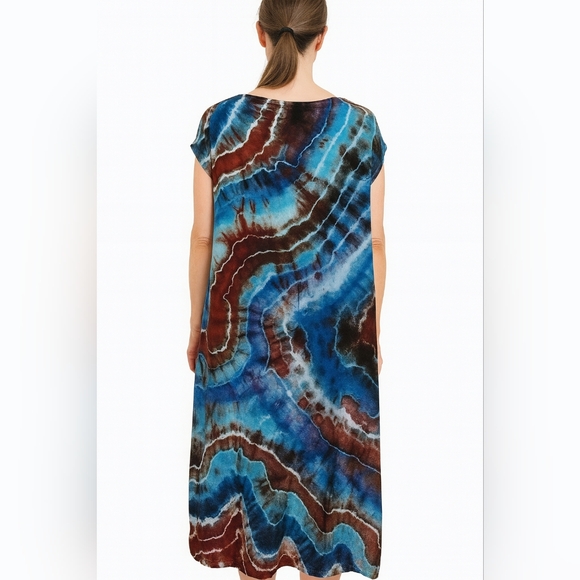 Large Blue and Brown Geode Style Rayon Tie Dye Dress - Picture 5 of 5